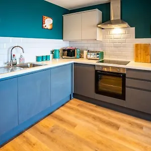 https://apt-belgravia-duplex-seaview.hotelsin-chester.com