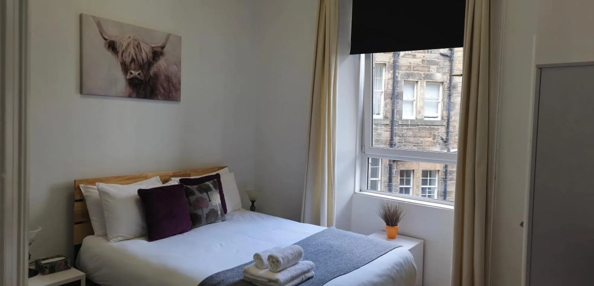 Montgomery Central Apartment Edinburgh