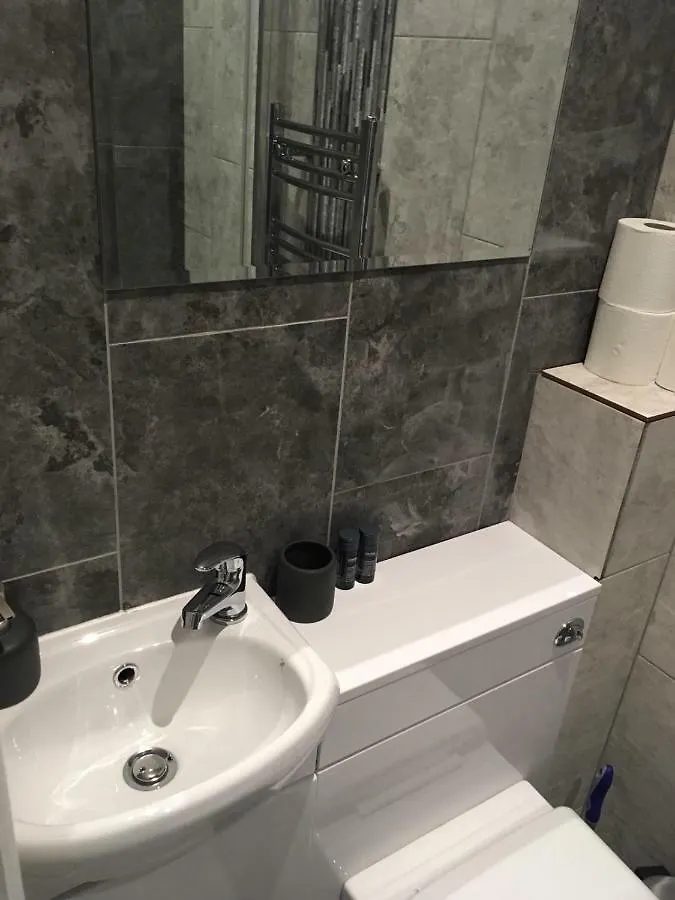 Montgomery Central Apartment Edinburgh