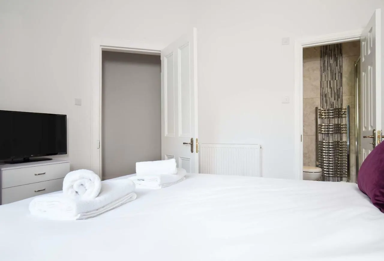 Montgomery Central Apartment Edinburgh